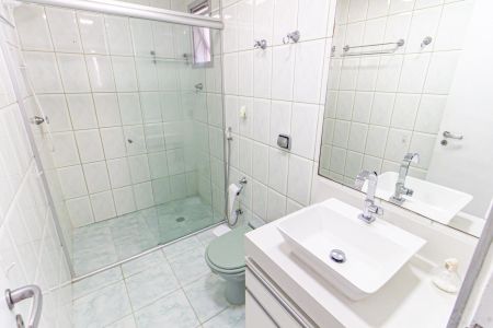 Apartamento para alugar com 64m², 2 quartos e 1 vagaBanheiro