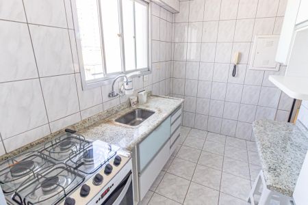 Apartamento para alugar com 64m², 2 quartos e 1 vagaCozinha