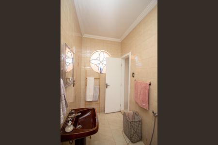 Casa à venda com 360m², 3 quartos e 2 vagasBanheiro da Suíte