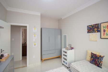 Casa à venda com 360m², 3 quartos e 2 vagasQuarto 2