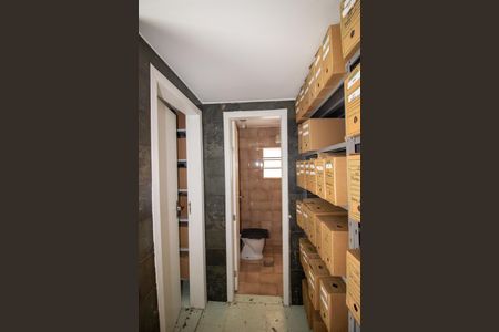 Casa à venda com 360m², 3 quartos e 2 vagasEscritório