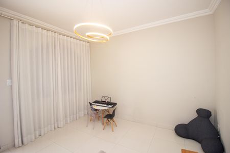 Casa à venda com 360m², 3 quartos e 2 vagasSala de Jantar
