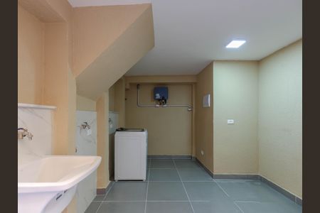 Studio para alugar com 20m², 1 quarto e sem vaga Studio para alugar com 20m², 1 quarto e sem vagaLavanderia