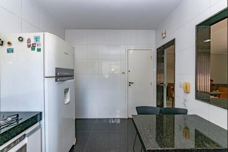 Apartamento para alugar com 90m², 3 quartos e 2 vagas Apartamento para alugar com 90m², 3 quartos e 2 vagasCozinha
