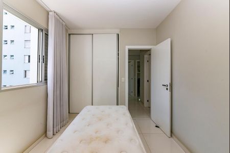 Apartamento para alugar com 90m², 3 quartos e 2 vagas Apartamento para alugar com 90m², 3 quartos e 2 vagasQuarto 2