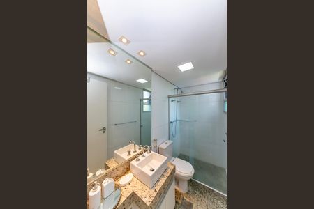 Apartamento para alugar com 90m², 3 quartos e 2 vagas Apartamento para alugar com 90m², 3 quartos e 2 vagasBanheiro da Suíte