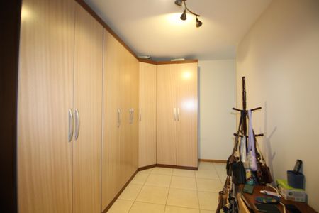 Apartamento à venda com 79m², 3 quartos e 2 vagasQuarto 3