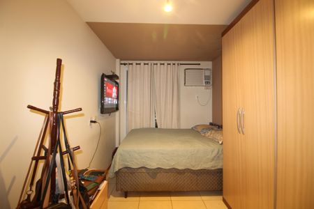 Apartamento à venda com 79m², 3 quartos e 2 vagasQuarto 3