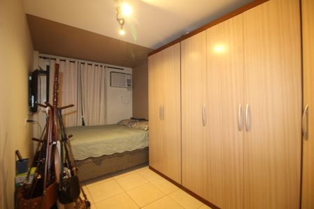 Apartamento à venda com 79m², 3 quartos e 2 vagasQuarto 3
