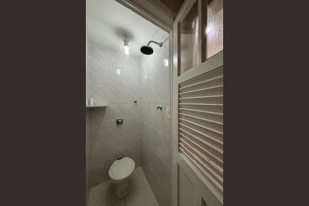 Apartamento para alugar com 85m², 2 quartos e sem vaga Apartamento para alugar com 85m², 2 quartos e sem vagaÁrea de serviço - banheiro