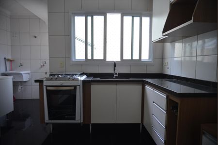 Apartamento à venda com 76m², 2 quartos e 1 vagaCozinha