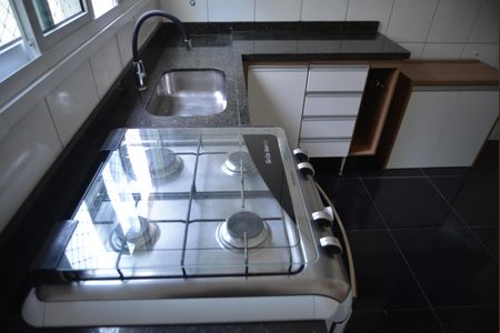 Apartamento à venda com 76m², 2 quartos e 1 vagaCozinha