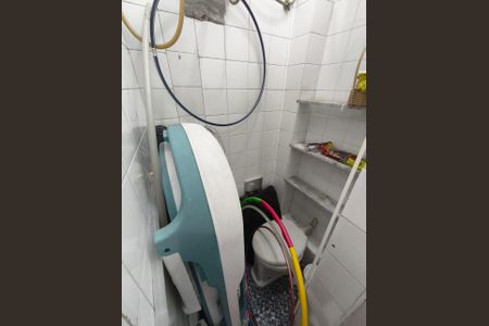 Apartamento à venda com 60m², 3 quartos e sem vagaBanheiro de serviço