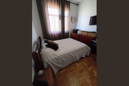 Quarto de apartamento à venda com 3 quartos, 60m² em Grajaú, Rio de Janeiro