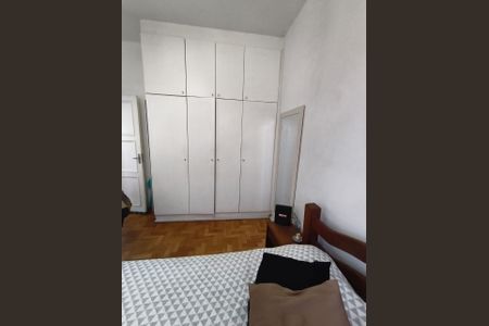 Quarto de apartamento à venda com 3 quartos, 60m² em Grajaú, Rio de Janeiro
