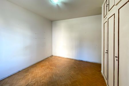Apartamento à venda com 170m², 4 quartos e 2 vagasQuarto 2