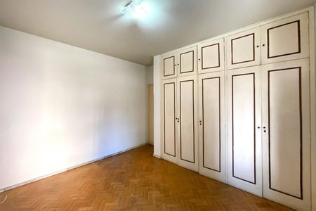 Apartamento à venda com 170m², 4 quartos e 2 vagasQuarto 2