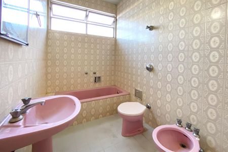 Apartamento à venda com 170m², 4 quartos e 2 vagasBanheiro