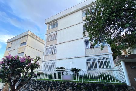 Apartamento à venda com 170m², 4 quartos e 2 vagasFachada