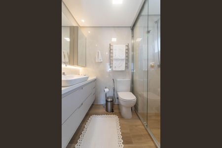 Apartamento à venda com 103m², 3 quartos e 2 vagasBanheiro da Suíte