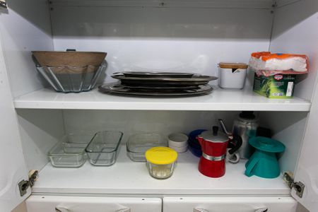 Apartamento para alugar com 65m², 2 quartos e 1 vagaCozinha - Utensílios