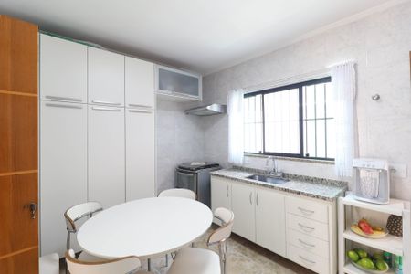Casa de condomínio para alugar com 116m², 3 quartos e 2 vagas