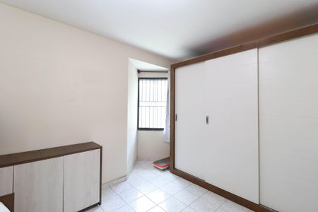 Casa de condomínio para alugar com 116m², 3 quartos e 2 vagas