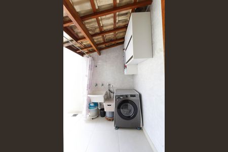 Casa de condomínio para alugar com 116m², 3 quartos e 2 vagas