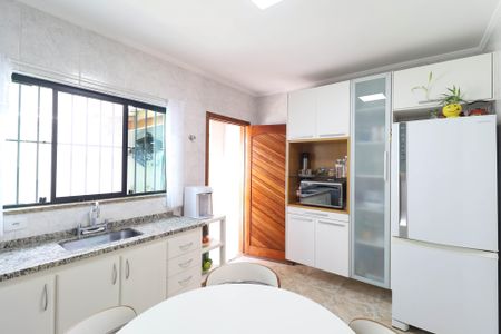 Casa de condomínio para alugar com 116m², 3 quartos e 2 vagas