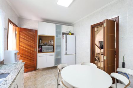 Casa de condomínio para alugar com 116m², 3 quartos e 2 vagas