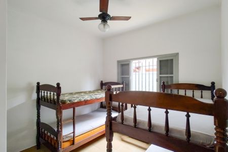 Quarto 2 de casa para alugar com 2 quartos, 115m² em Vila Tupi, Praia Grande