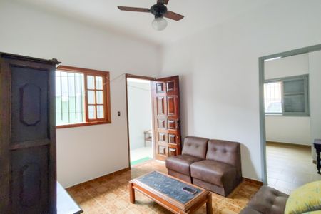 Sala de casa para alugar com 2 quartos, 115m² em Vila Tupi, Praia Grande