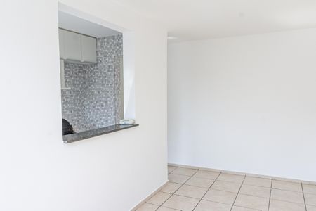 Sala de apartamento para alugar com 2 quartos, 46m² em Campo Grande, Rio de Janeiro