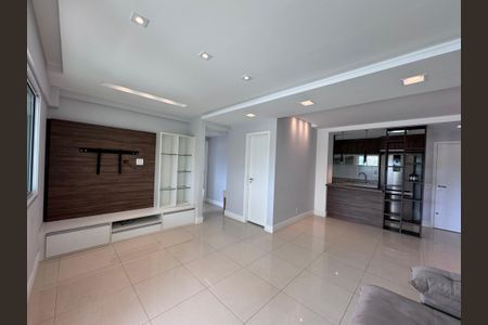 Sala de apartamento para alugar com 2 quartos, 80m² em Barra da Tijuca, Rio de Janeiro