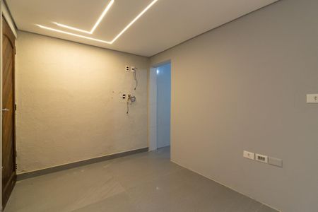 Sala de casa para alugar com 2 quartos, 52m² em Vila Nhocuné, São Paulo