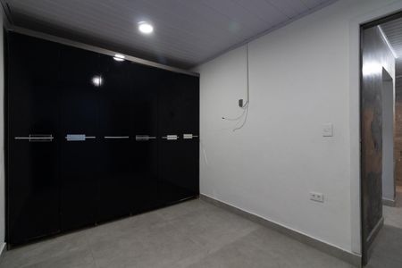 Quarto 1 de casa para alugar com 2 quartos, 52m² em Vila Nhocuné, São Paulo