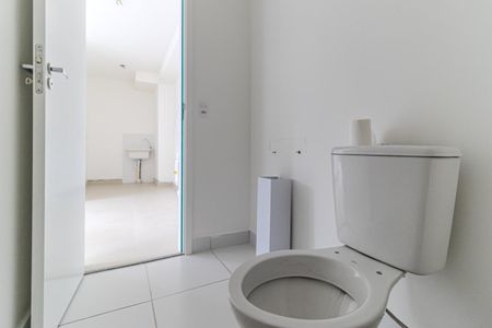 Apartamento para alugar com 33m², 2 quartos e sem vagaBanheiro