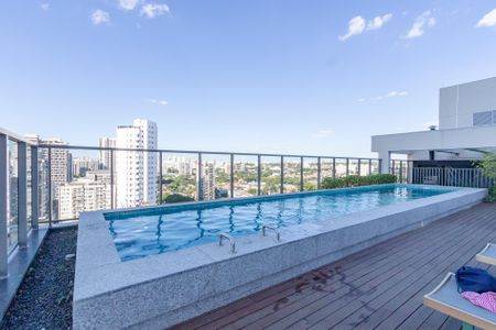 Studio à venda com 21m², 1 quarto e sem vagaPiscina