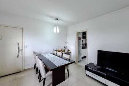 Apartamento para alugar com 64m², 2 quartos e 1 vagaSala