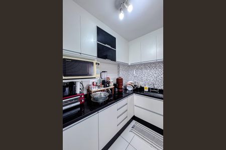 Apartamento para alugar com 64m², 2 quartos e 1 vagaCozinha