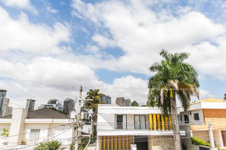 Casa de condomínio à venda com 560m², 5 quartos e 4 vagas Casa de condomínio à venda com 560m², 5 quartos e 4 vagasVista da Suíte