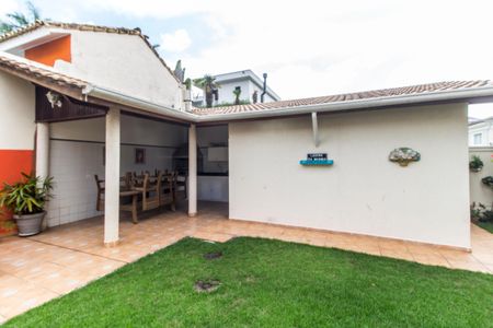 Casa de condomínio à venda com 560m², 5 quartos e 4 vagas Casa de condomínio à venda com 560m², 5 quartos e 4 vagasÁrea gourmet