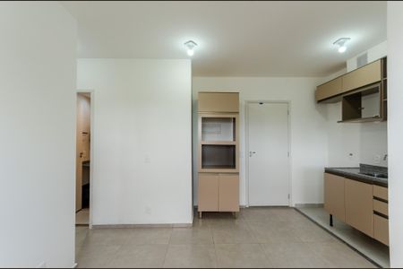 Sala de apartamento para alugar com 2 quartos, 36m² em Vila Albertina, São Paulo