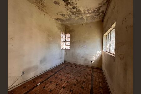 Casa à venda com 4 quartos, 300m² em Santo Antônio, Belo Horizonte