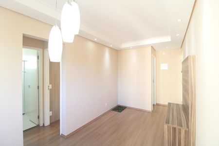Apartamento para alugar com 2 quartos, 43m² em Parque Guarapiranga, São Paulo
