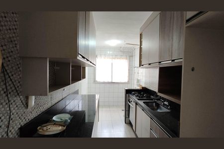 Apartamento para alugar com 76m², 2 quartos e 1 vagaCozinha e Área de Serviço
