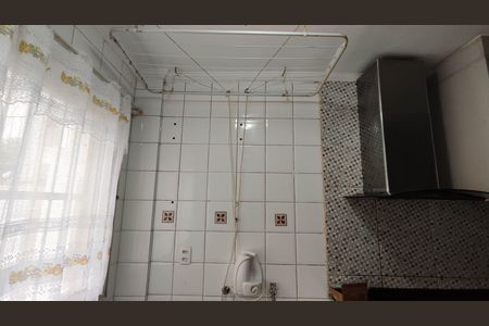 Apartamento para alugar com 76m², 2 quartos e 1 vagaCozinha e Área de Serviço
