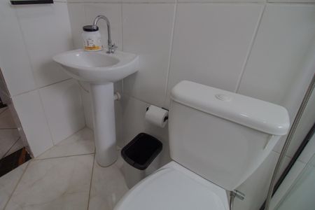 Banheiro suíte de casa para alugar com 2 quartos, 60m² em Jardim Anchieta, Mauá