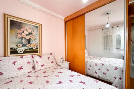 Apartamento à venda com 80m², 3 quartos e 1 vagaQuarto 2