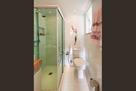 Apartamento à venda com 80m², 3 quartos e 1 vagaBanheiro Social